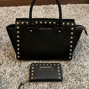 Michael Kors purse set